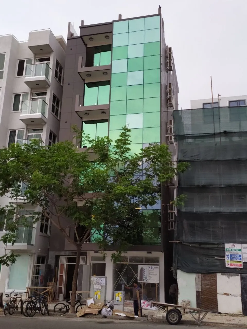 Maldives office 2