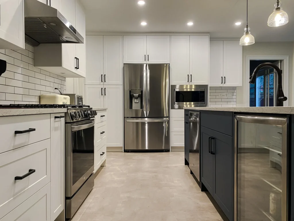 Cheap vs custom kitchen cabinets 2025