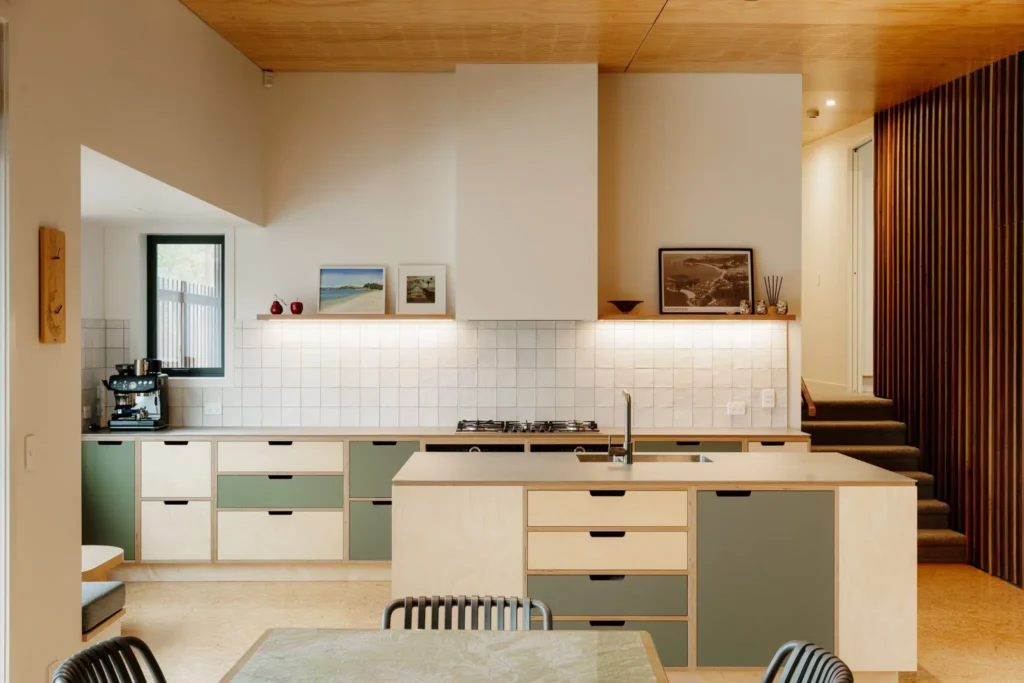 Plywood kitchen cabinet structure