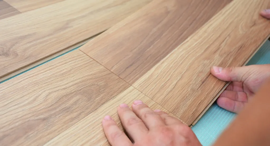 Floating floor expansion gap kitchen