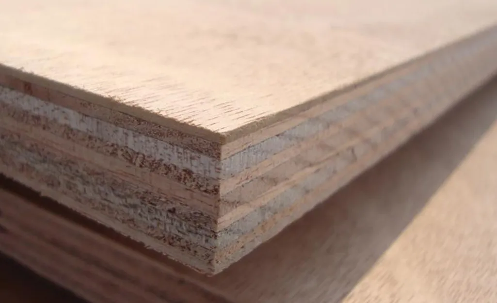 Plywood cross section layers