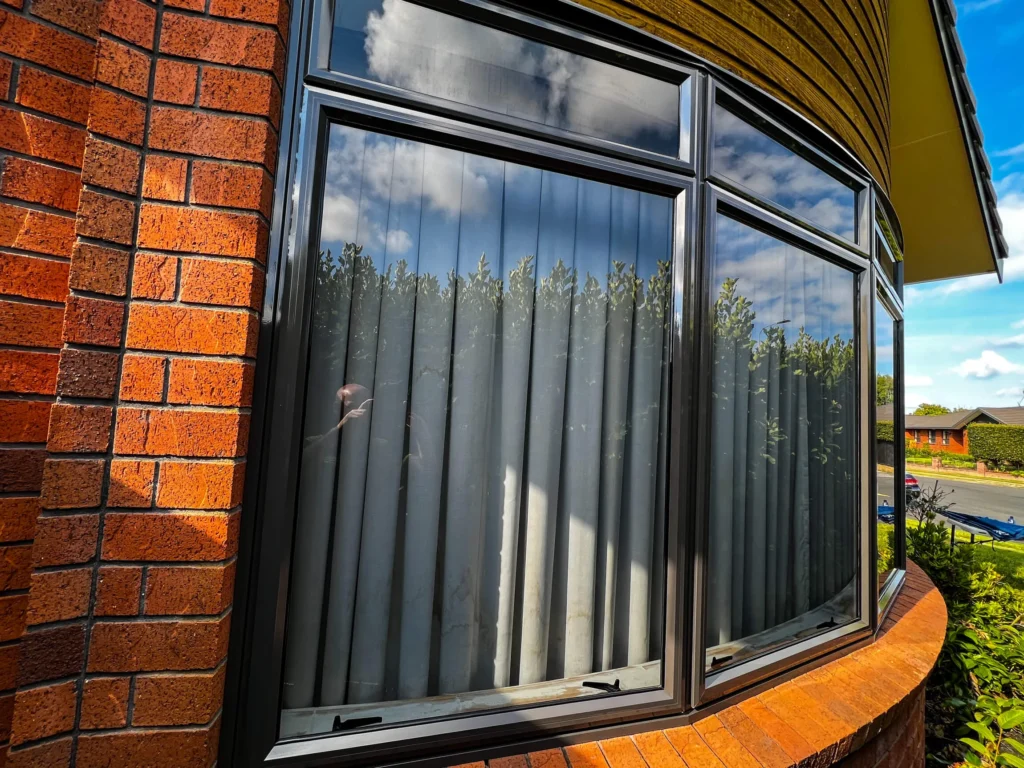 Restore aluminum window frame